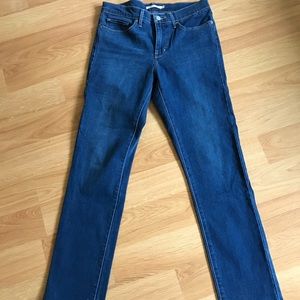 NWOT Levi’s Straight Jeans